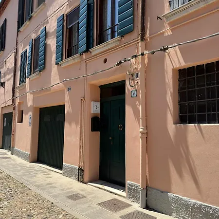 Il Cuore Del Castrum 1 Apartment *